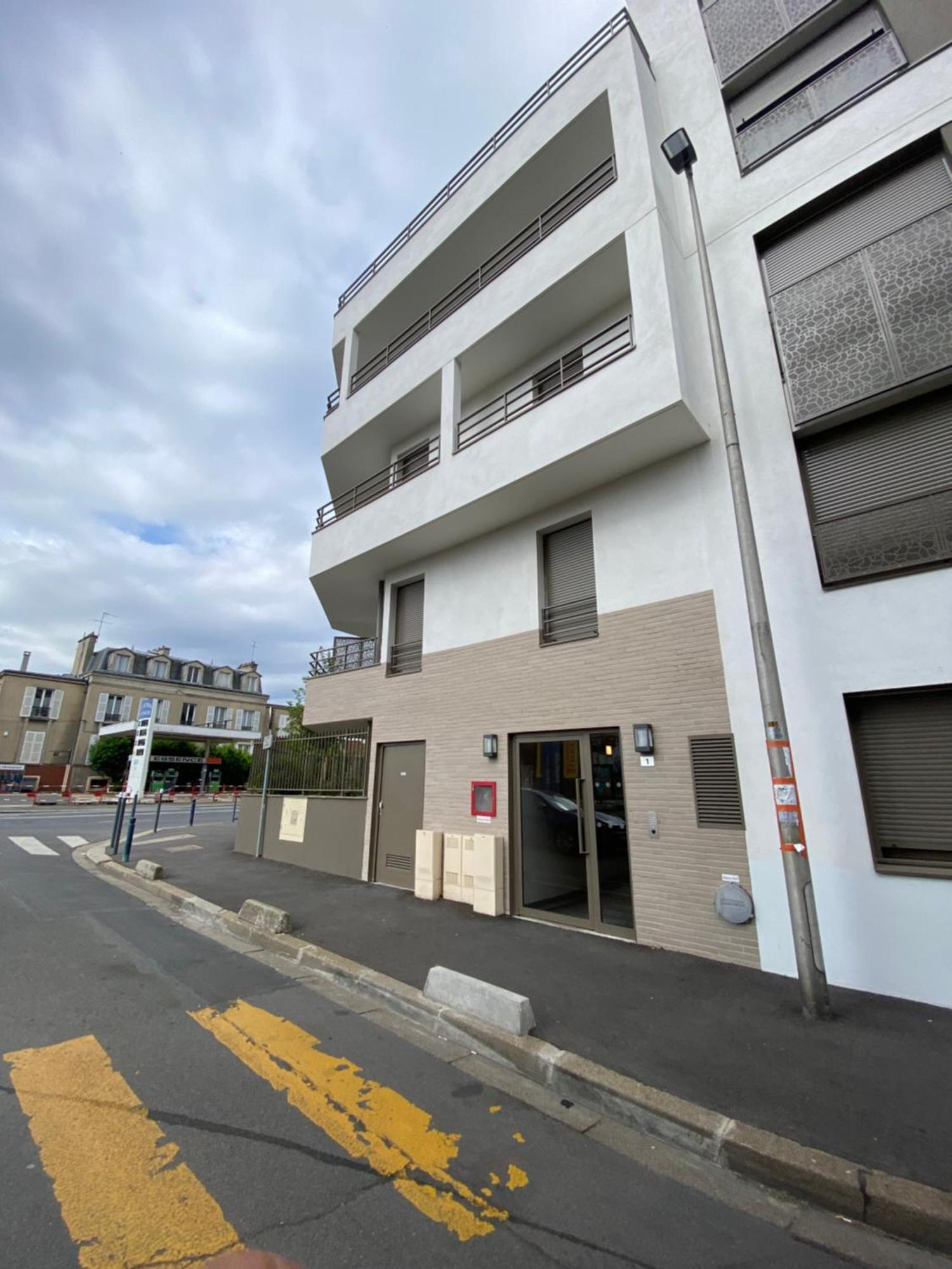 Charme Citadin Apartamento Villemomble Exterior foto